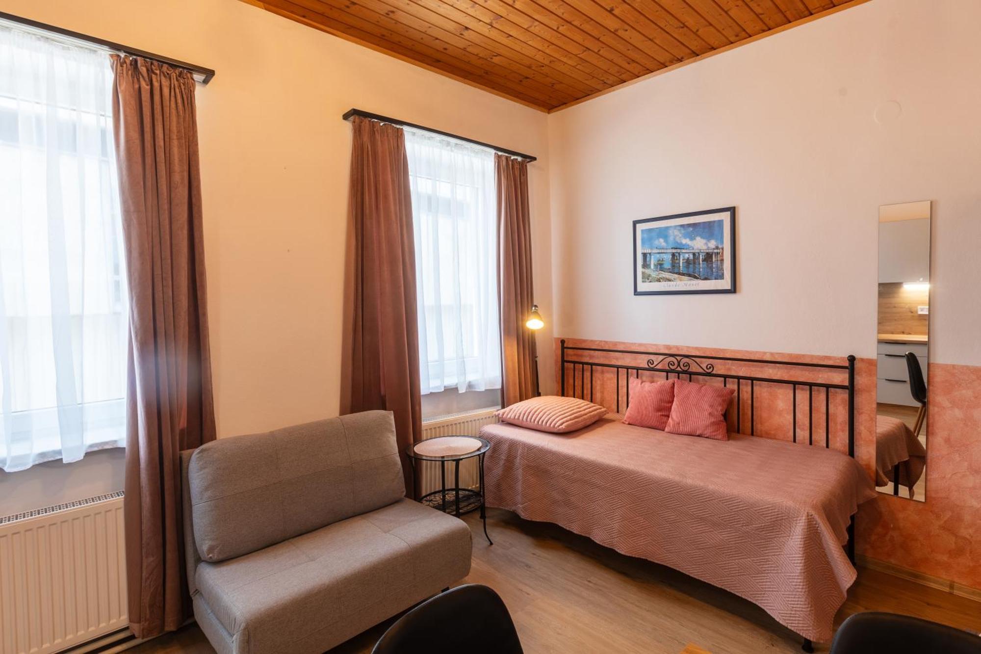 Hotel Atlas Ceske Budejovice Luaran gambar