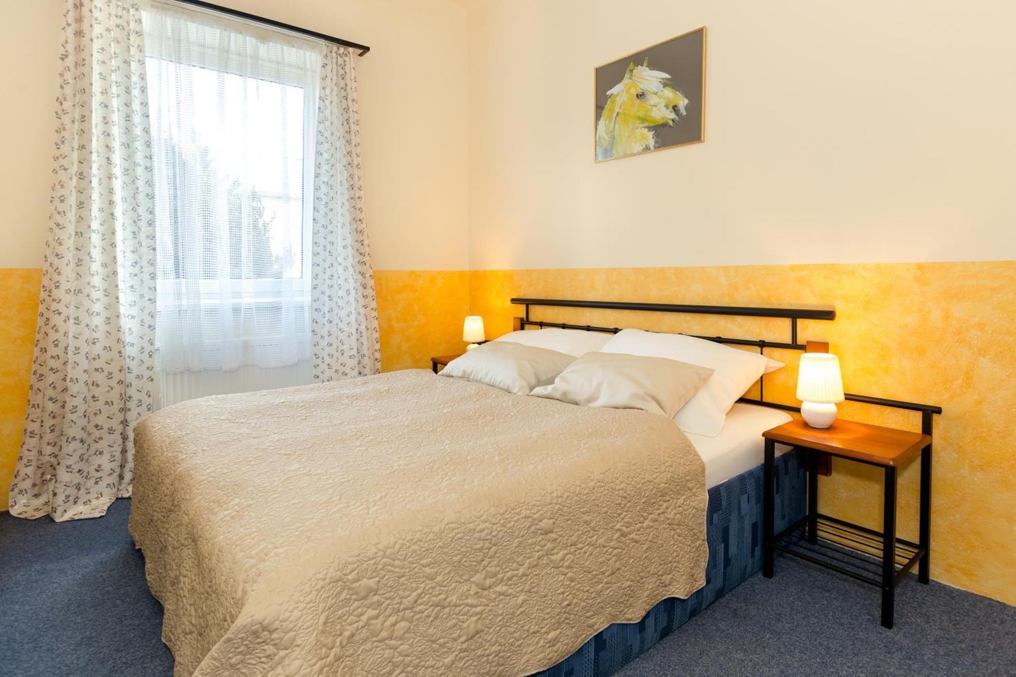 Hotel Atlas Ceske Budejovice Bilik gambar